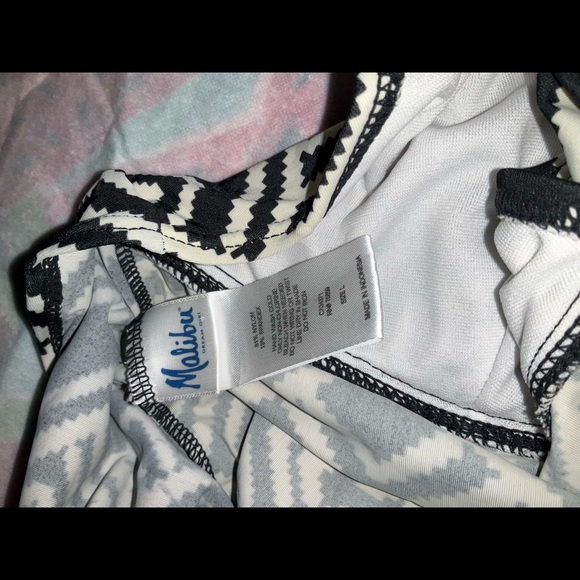 Tankini - Picture 3 of 3